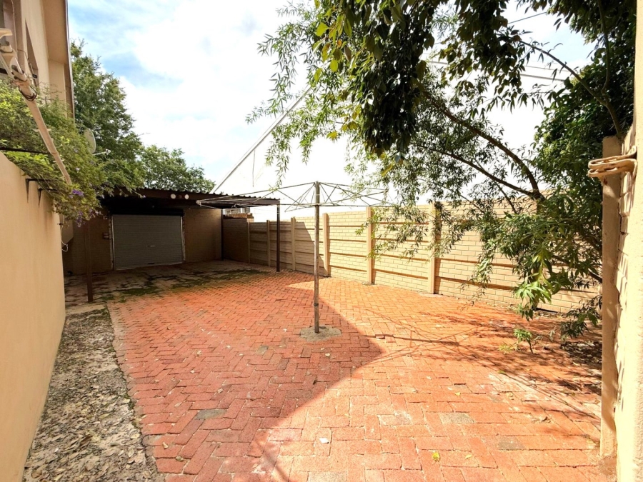 To Let 4 Bedroom Property for Rent in Dan Pienaar Free State